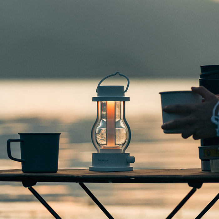 BALMUDA The Lantern - White