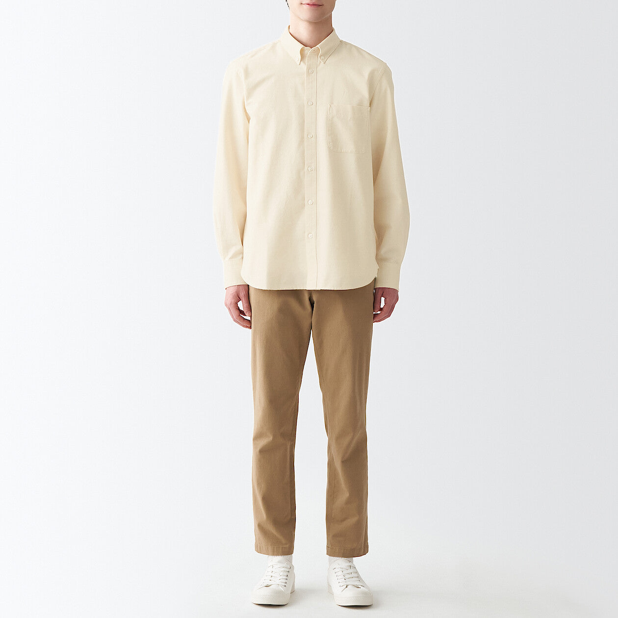 Men's Washed Oxford Collared Long Sleeve Button Down Shirt