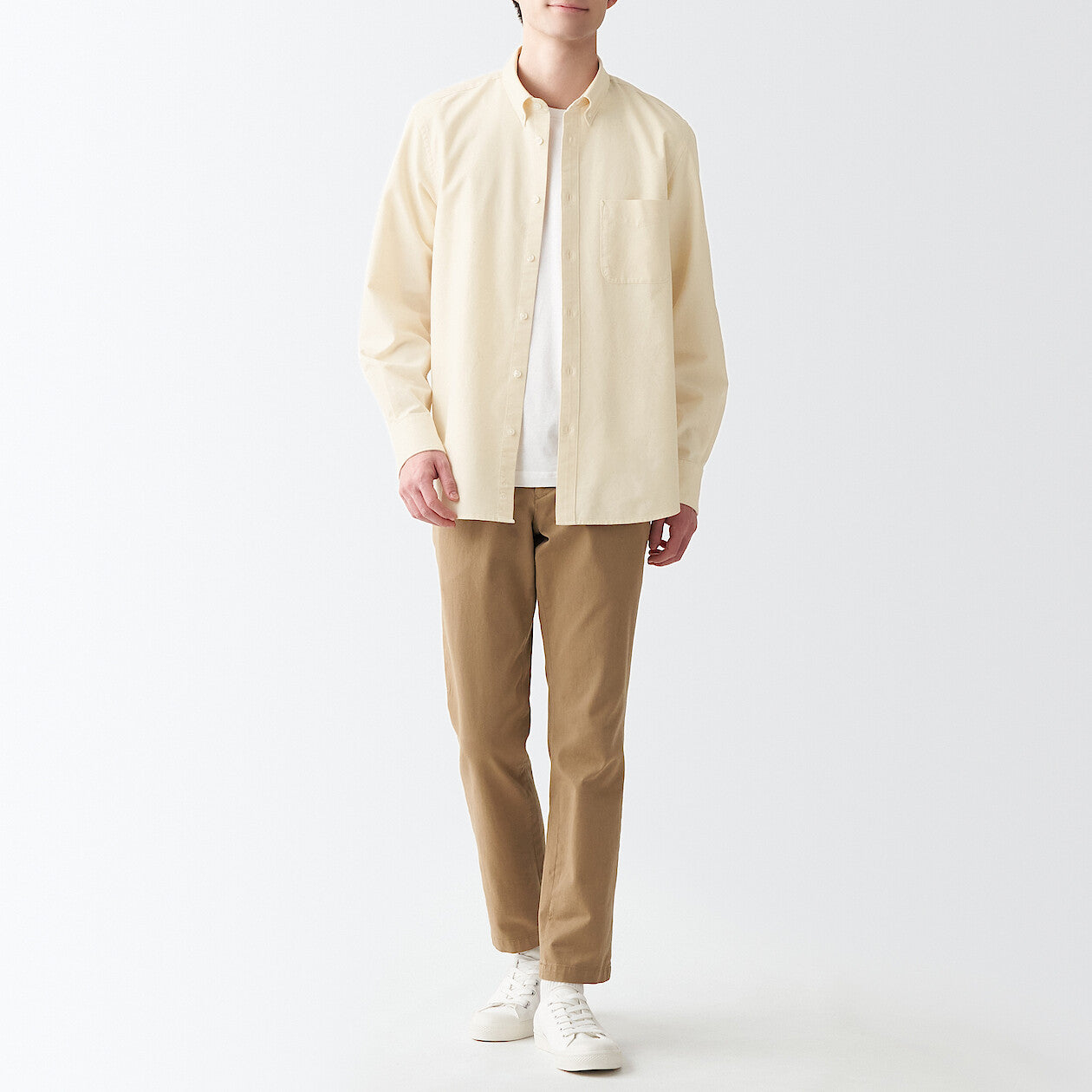 Men's Washed Oxford Collared Long Sleeve Button Down Shirt