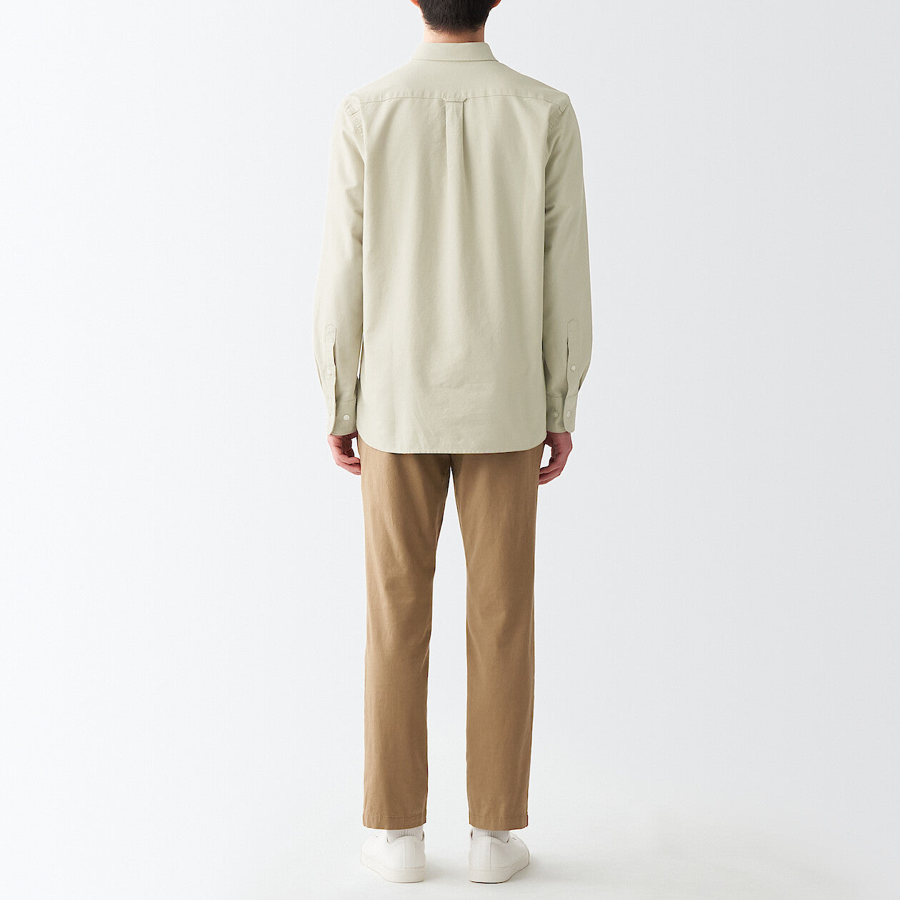 Men's Washed Oxford Collared Long Sleeve Button Down Shirt