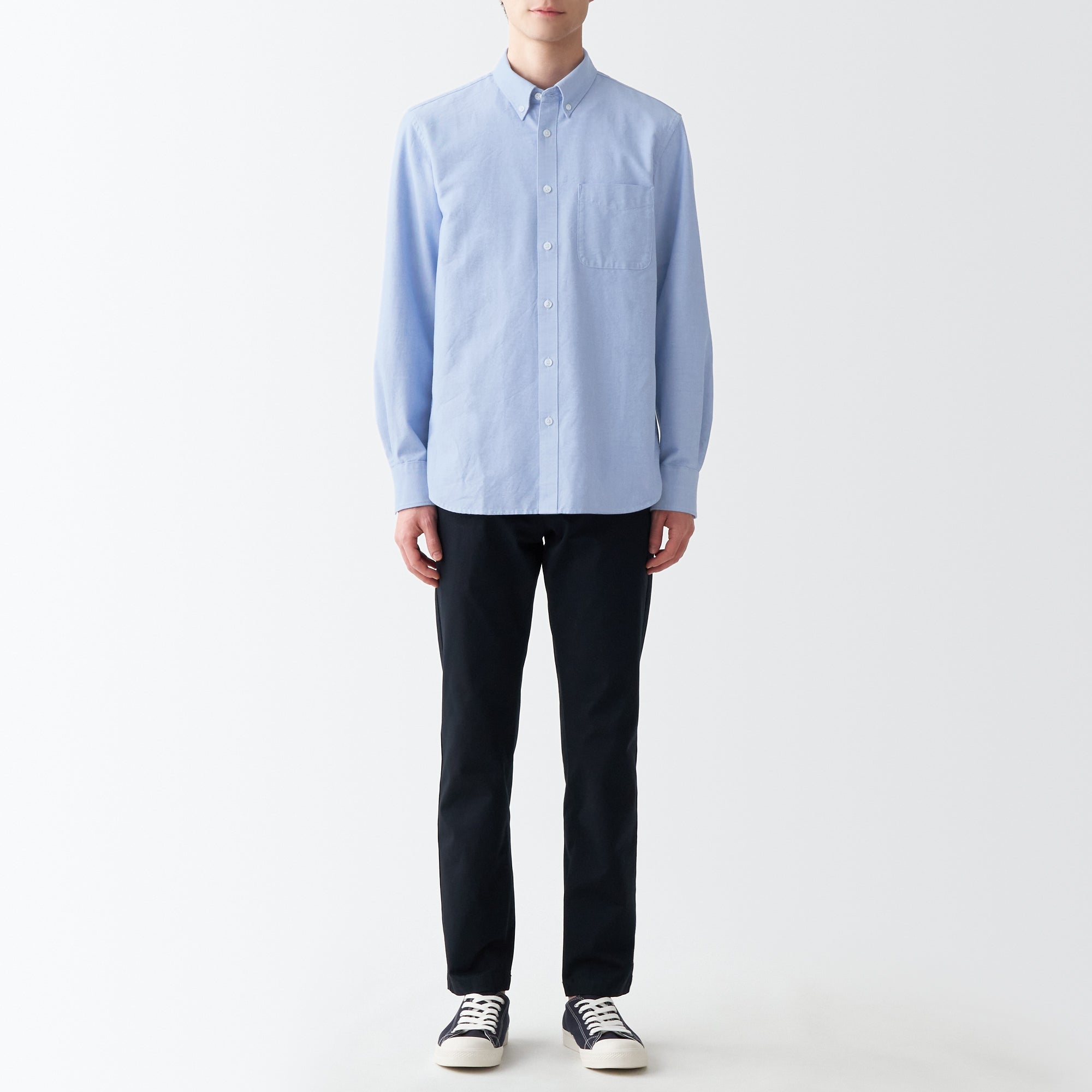Men's Washed Oxford Collared Long Sleeve Button Down Shirt