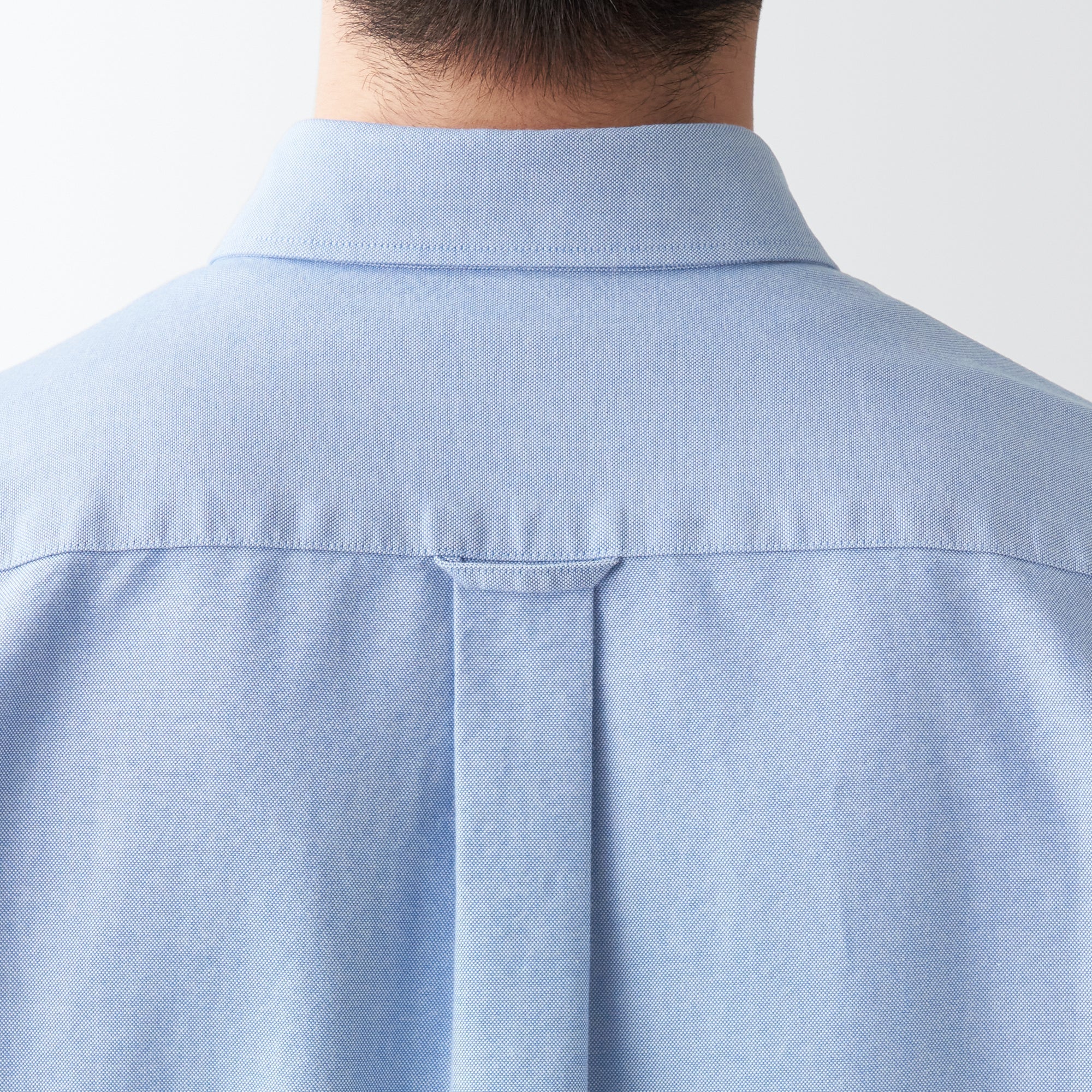 Men's Washed Oxford Collared Long Sleeve Button Down Shirt