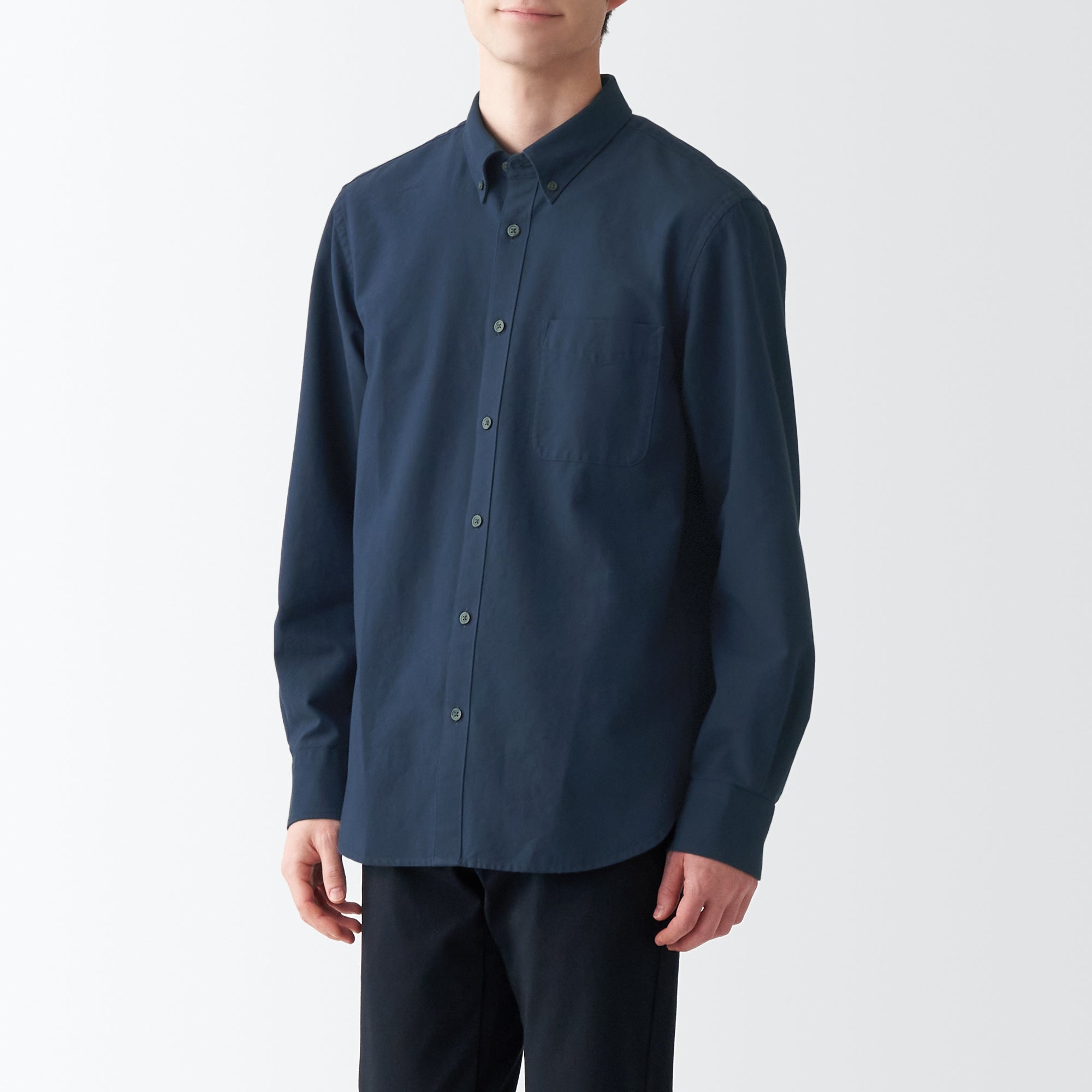 Men's Washed Oxford Collared Long Sleeve Button Down Shirt