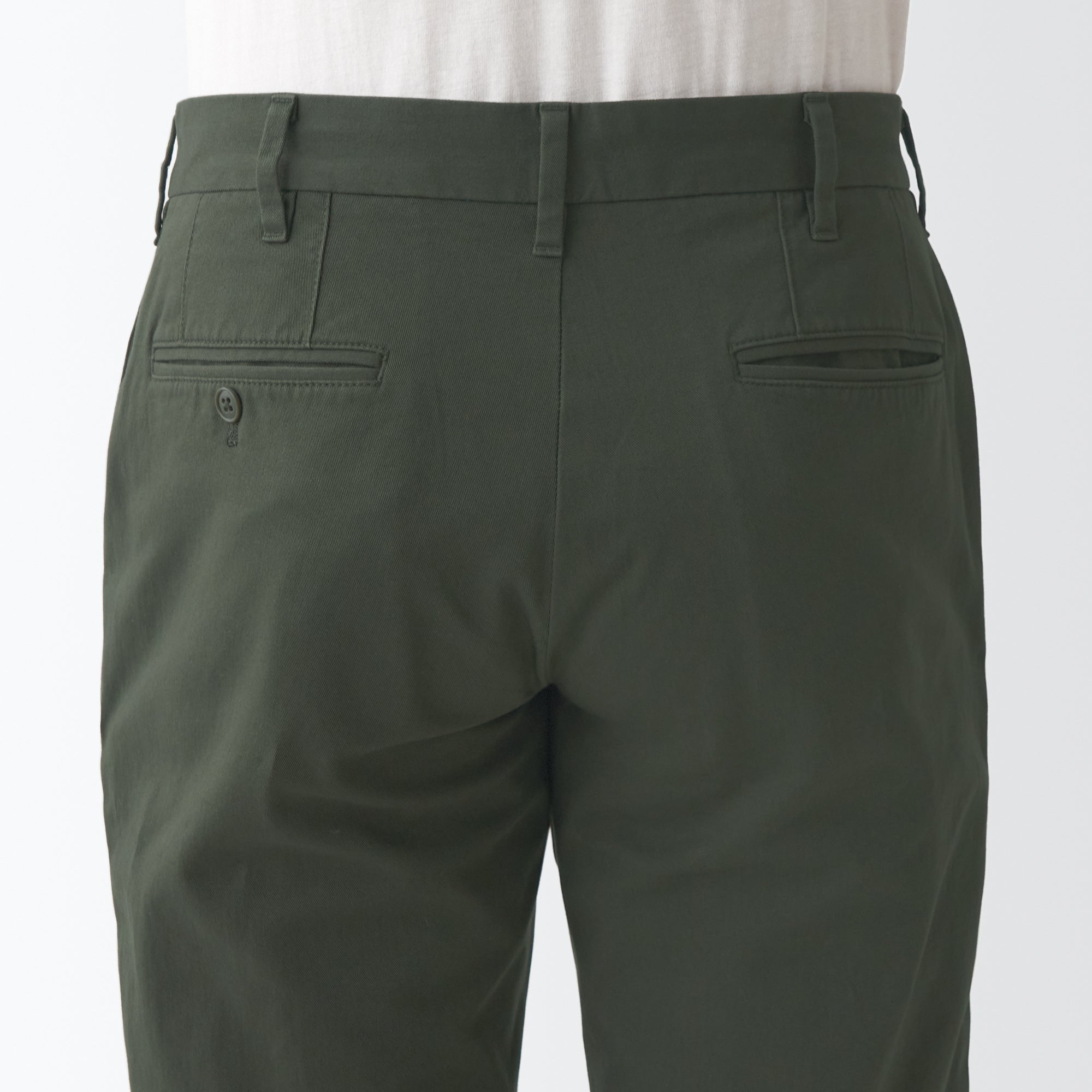 Men's 4-Way Stretch Chino Slim Pants (L30)