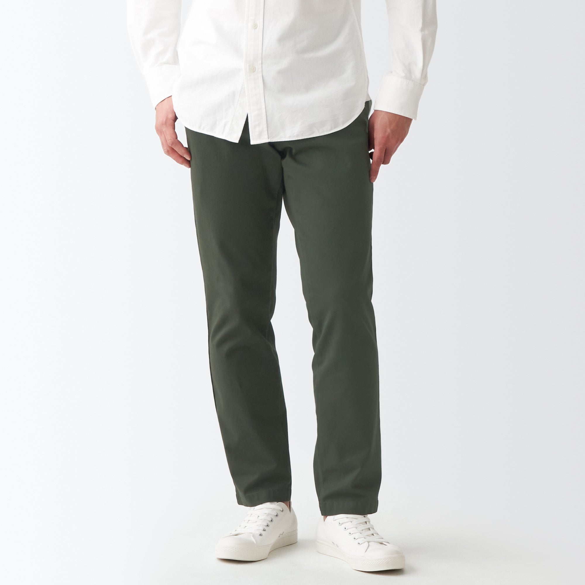 Men's 4-Way Stretch Chino Slim Pants (L30)