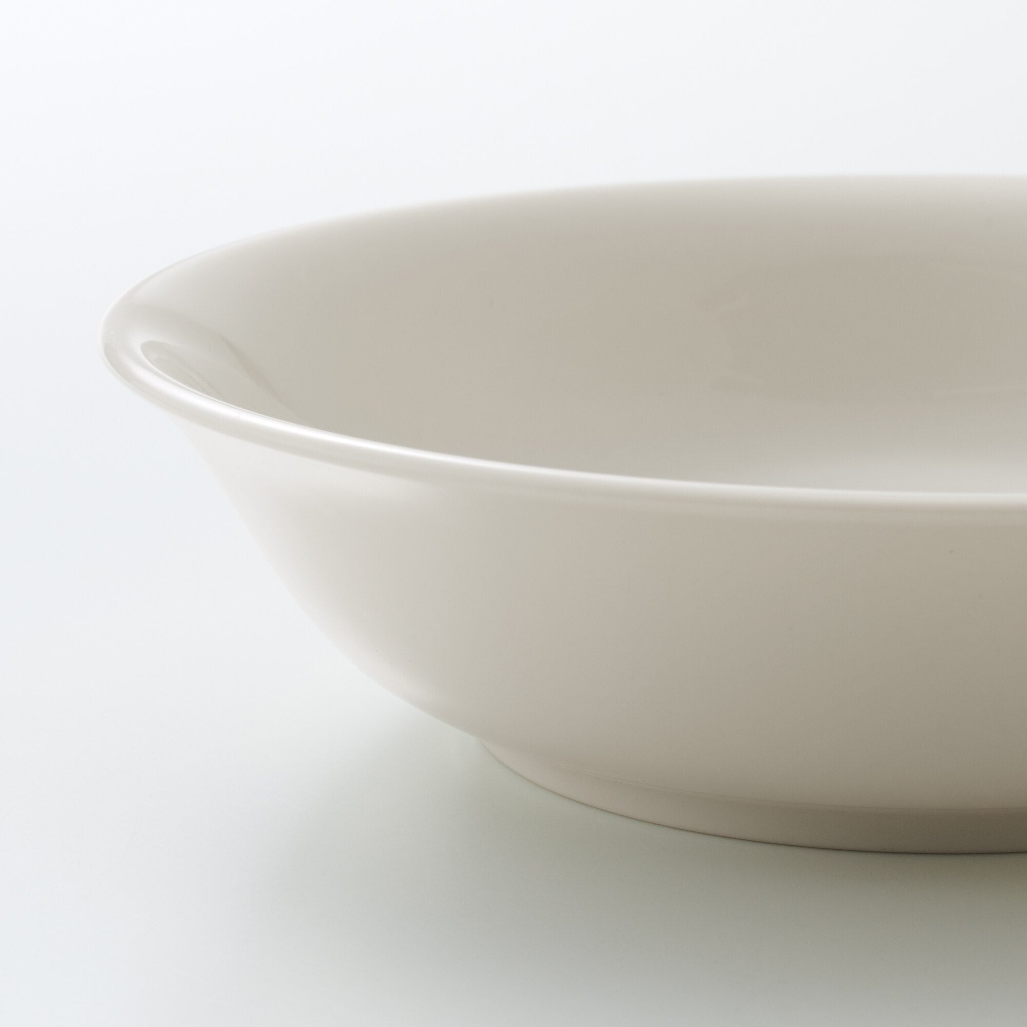 Beige Porcelain Deep Dish