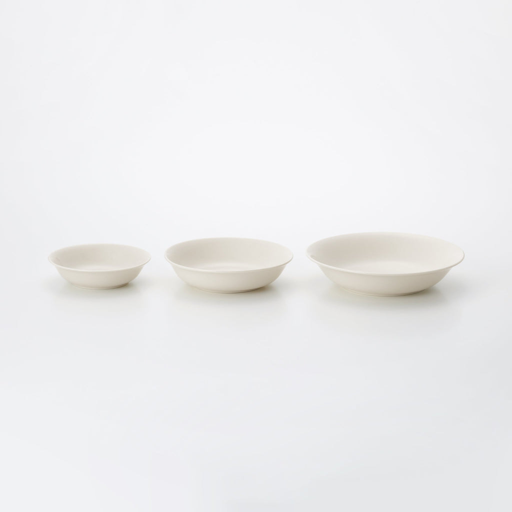Beige Porcelain Deep Dish
