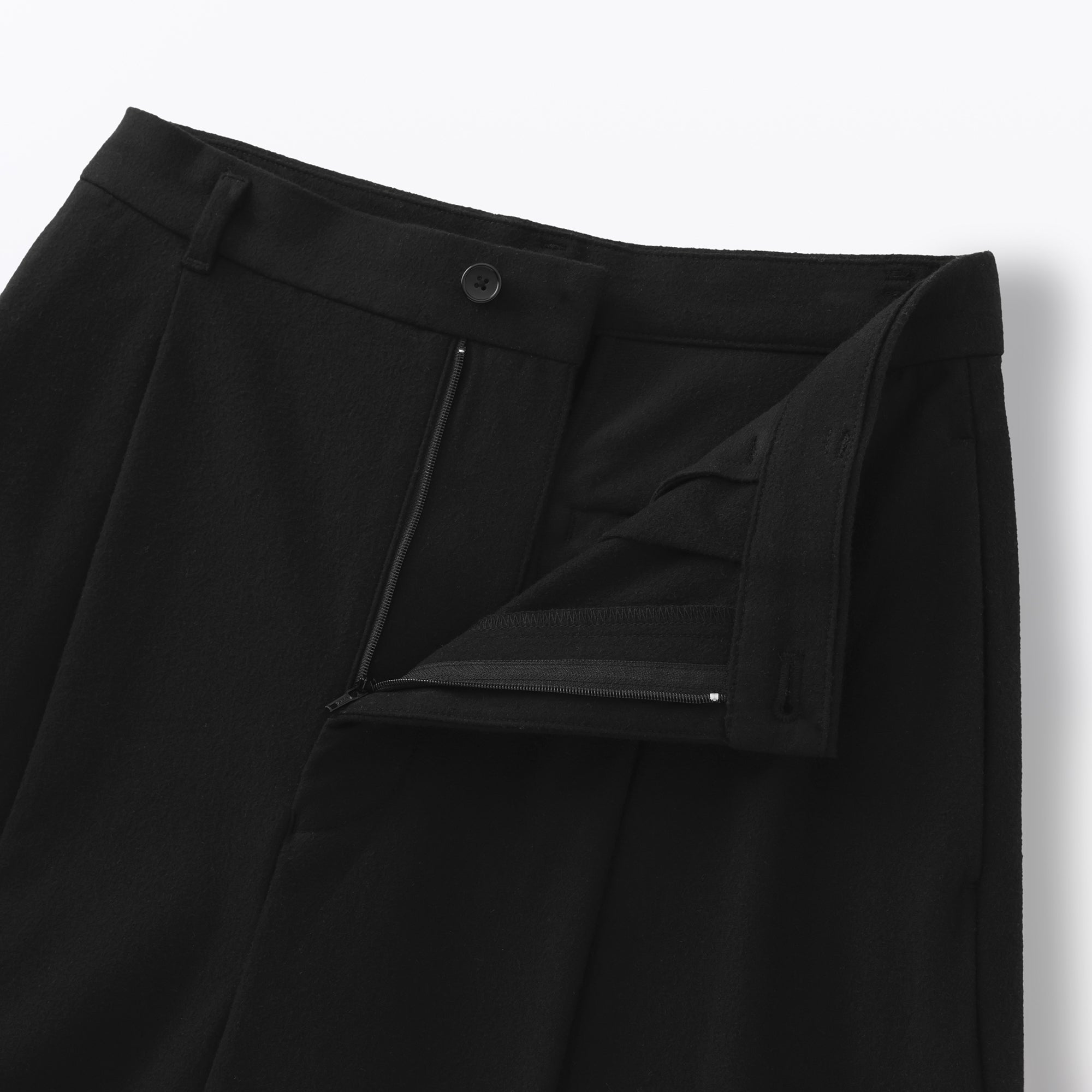 Brushed Cropped Pants