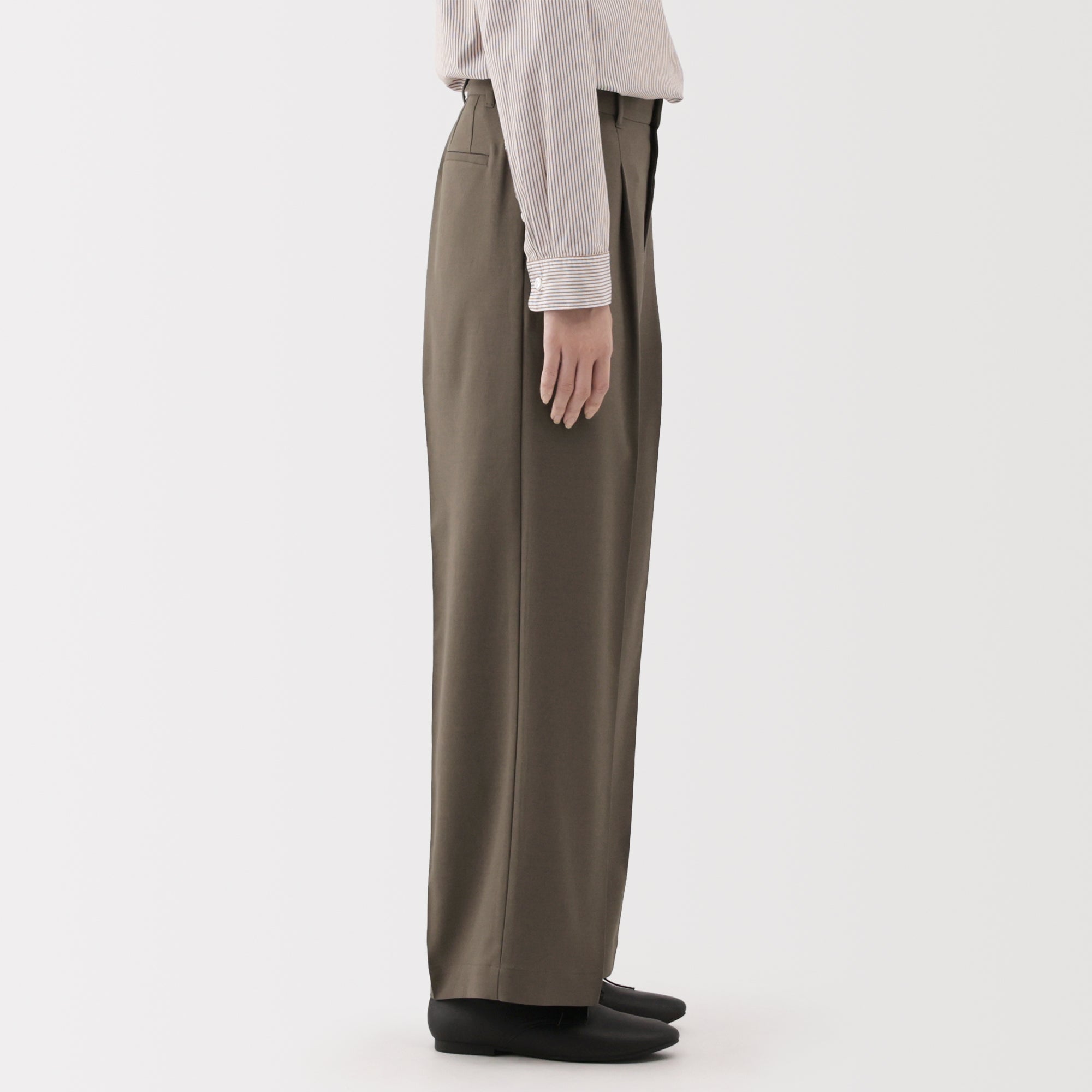 Water Repellent Straight Pants