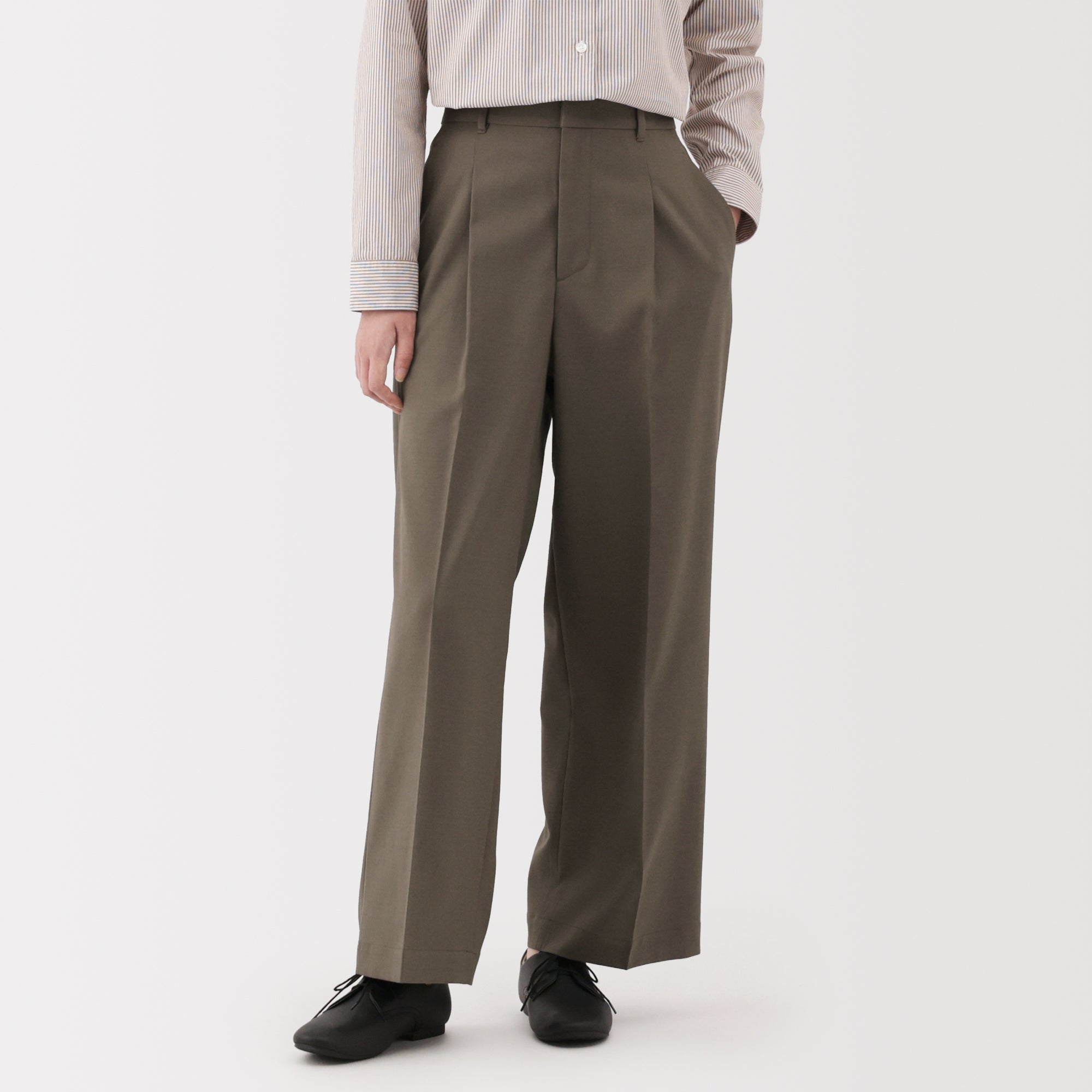 Water Repellent Straight Pants