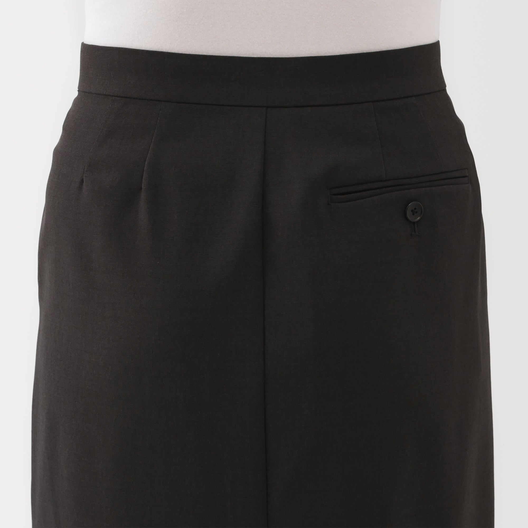 Water Repellent Straight Skirt