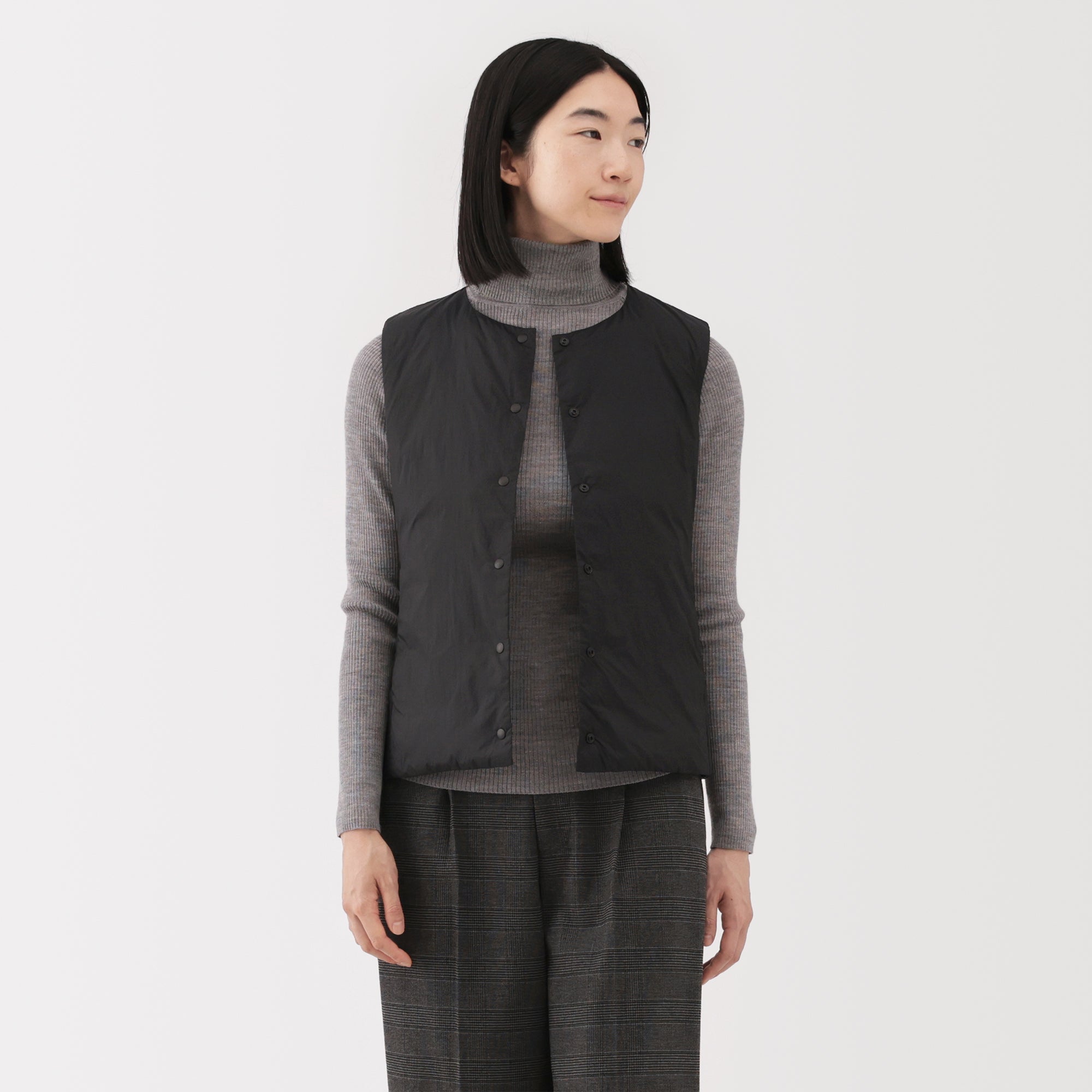 Lightweight Down Collarless Vest