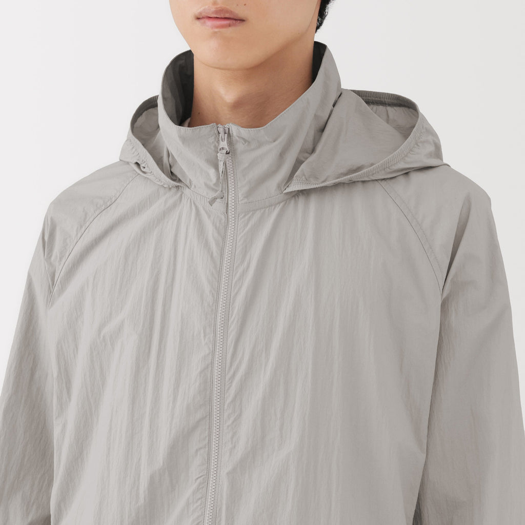 Water Repellent Pocketable Windbreaker