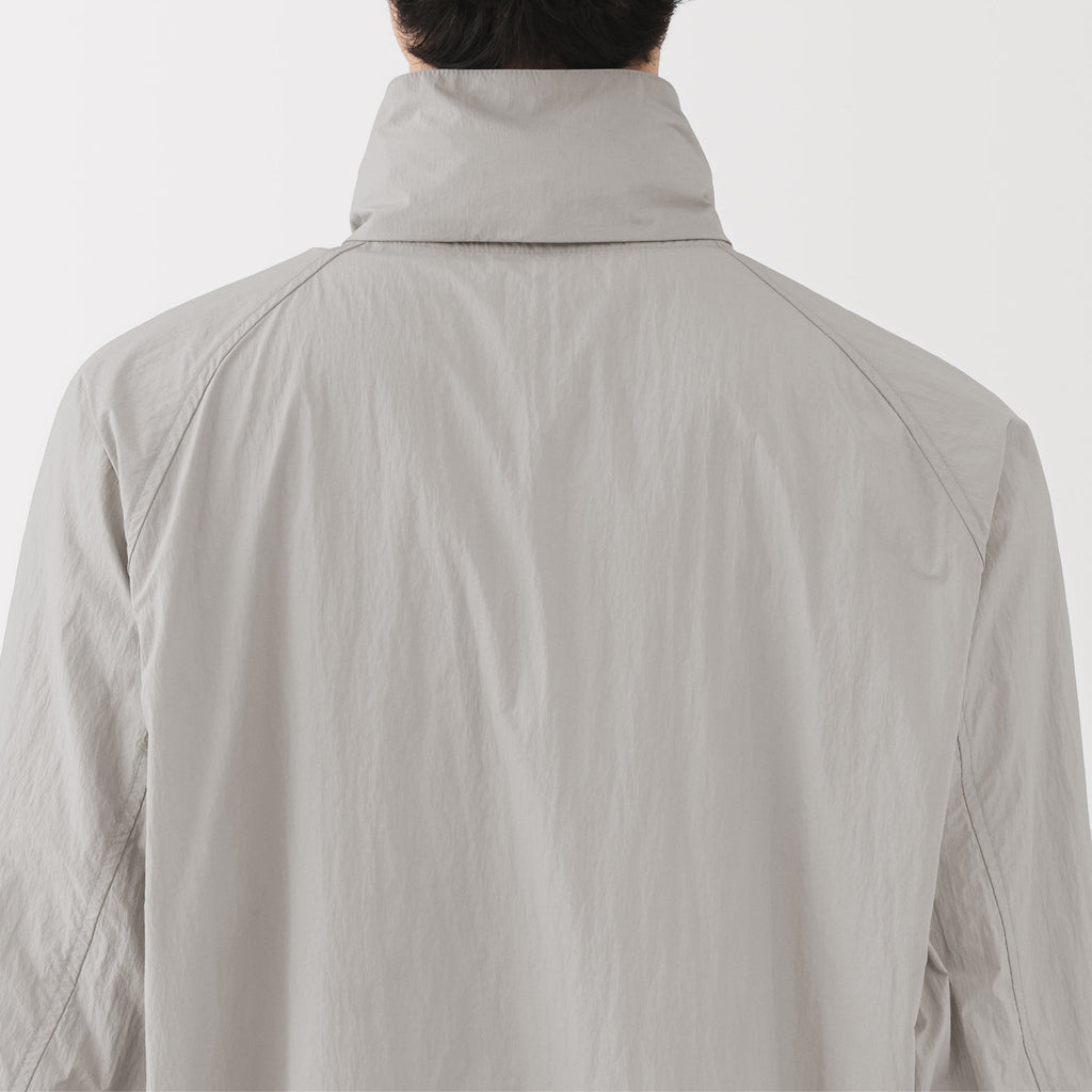 Water Repellent Pocketable Windbreaker