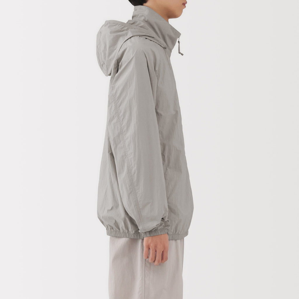 Water Repellent Pocketable Windbreaker
