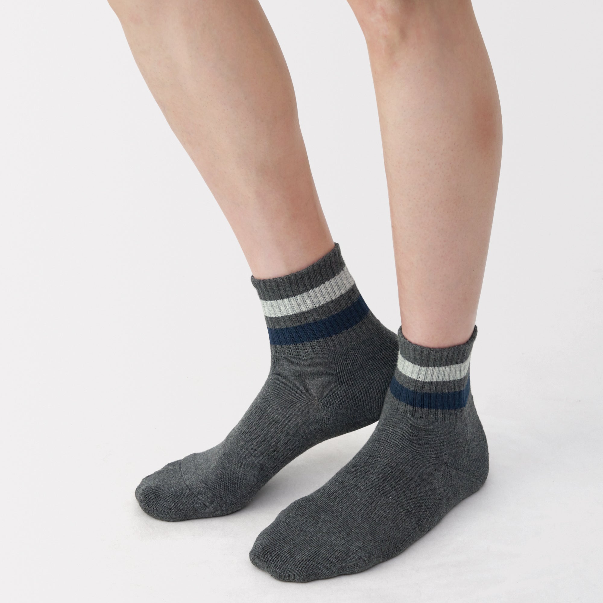 Pile Striped Short Socks