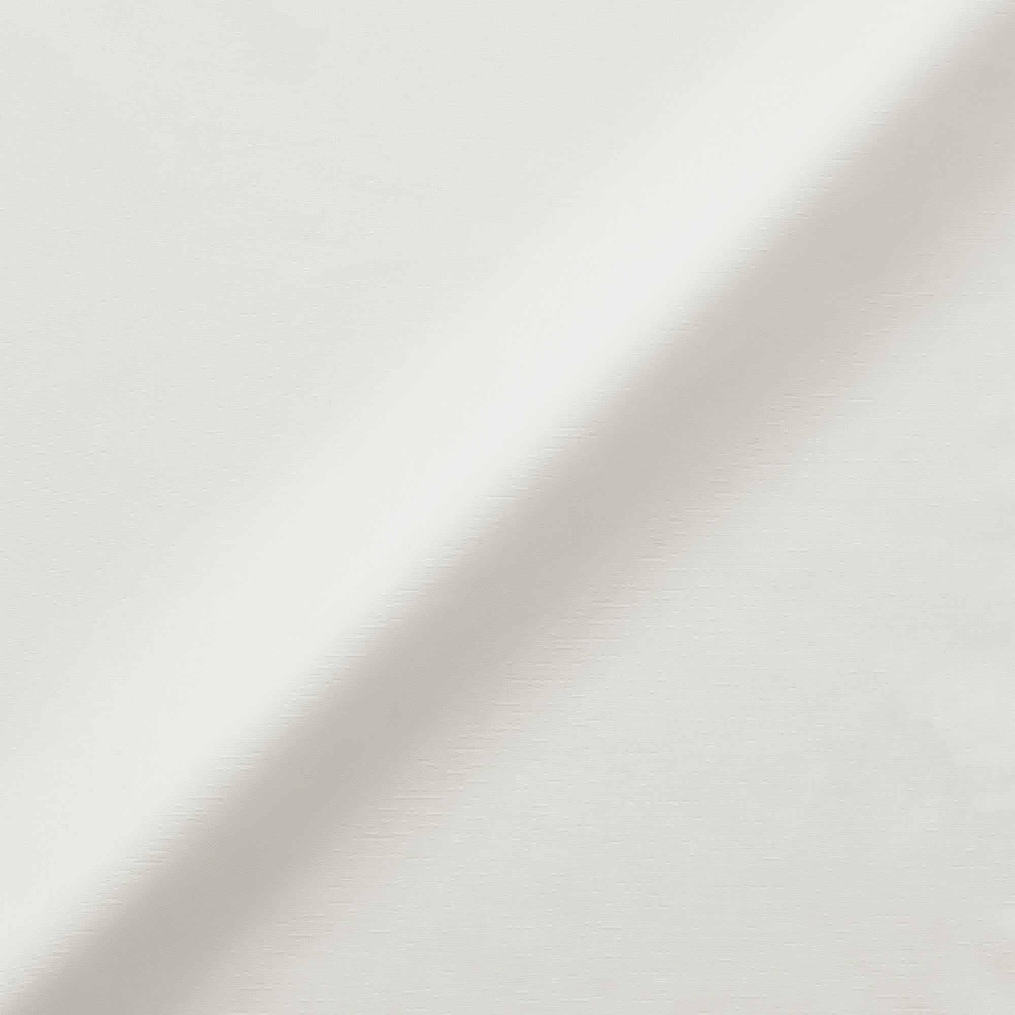 Cotton Semi-Spread Collar Shirt