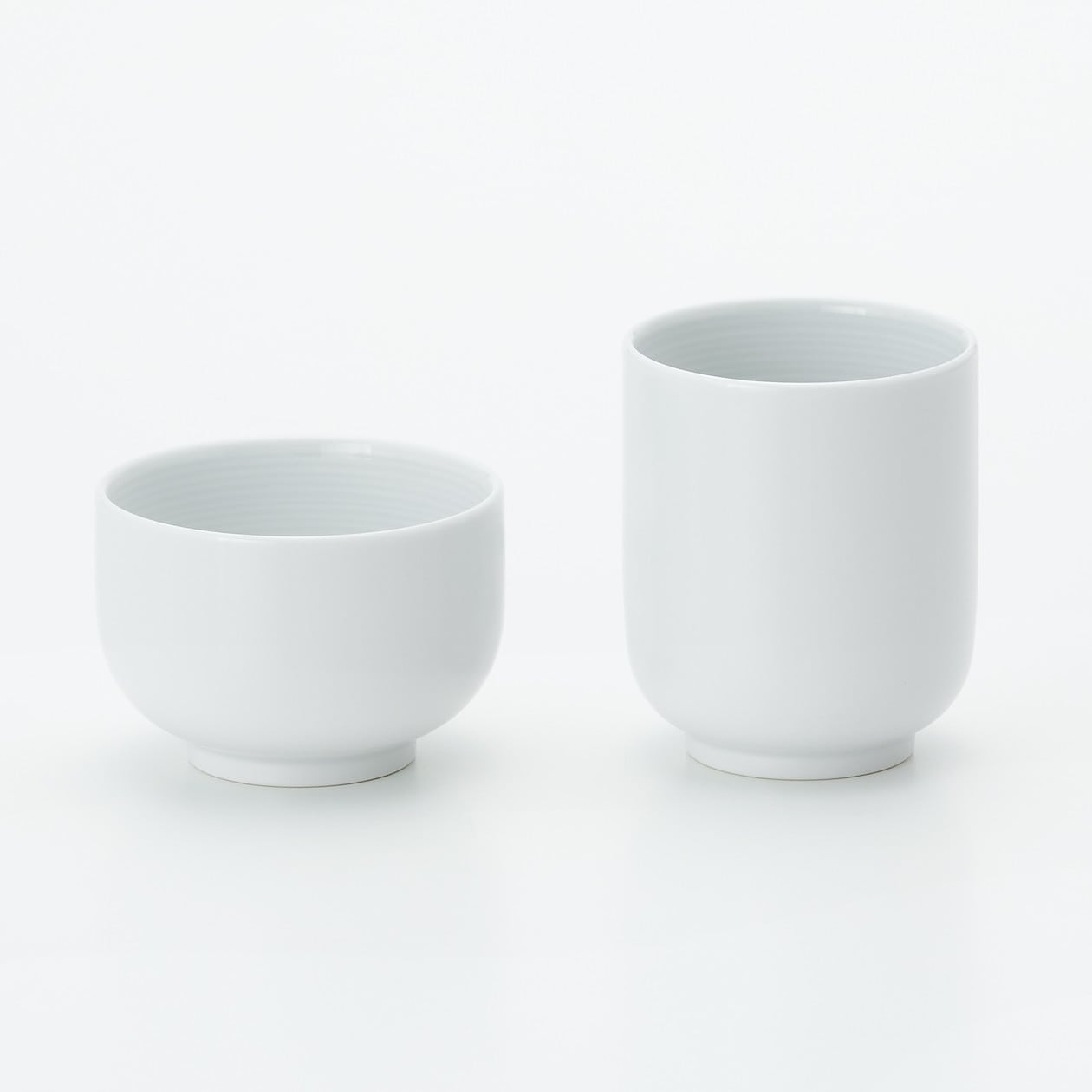 White Porcelain Round Tea Cup