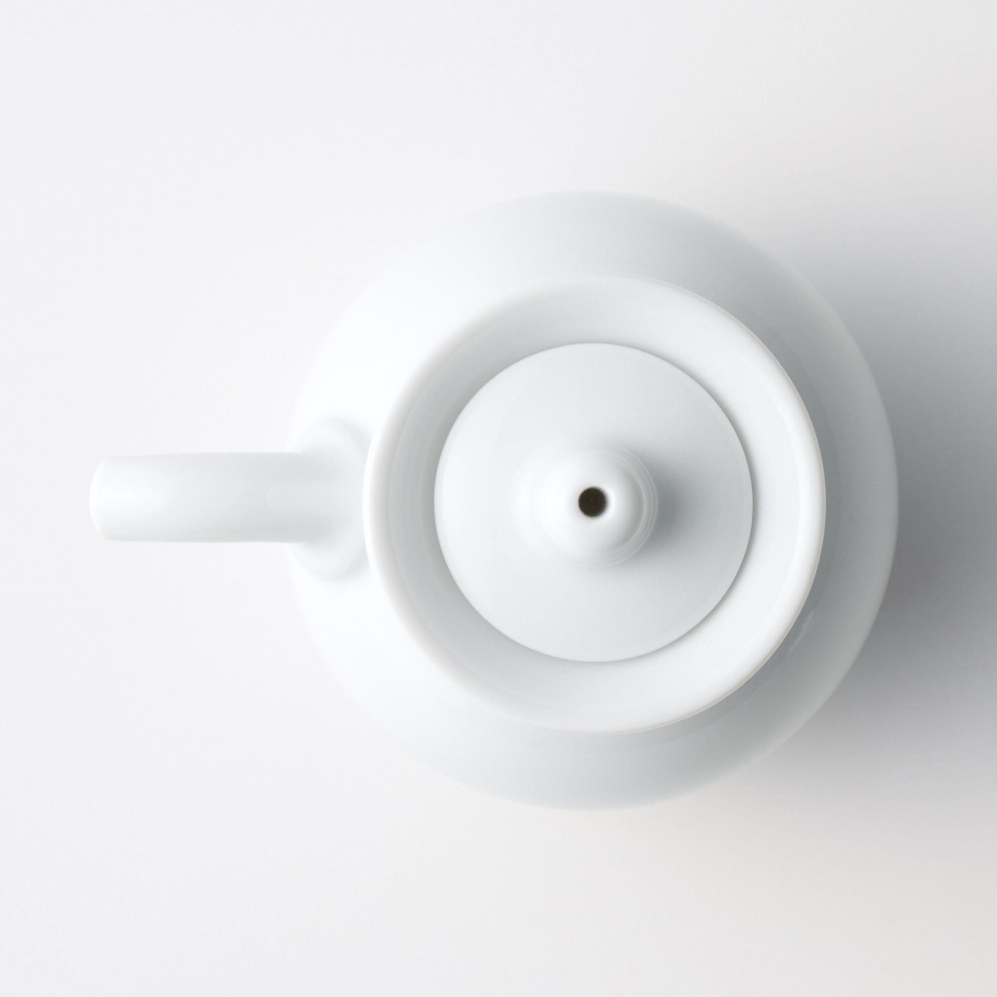 White Porcelain Sauce Pot