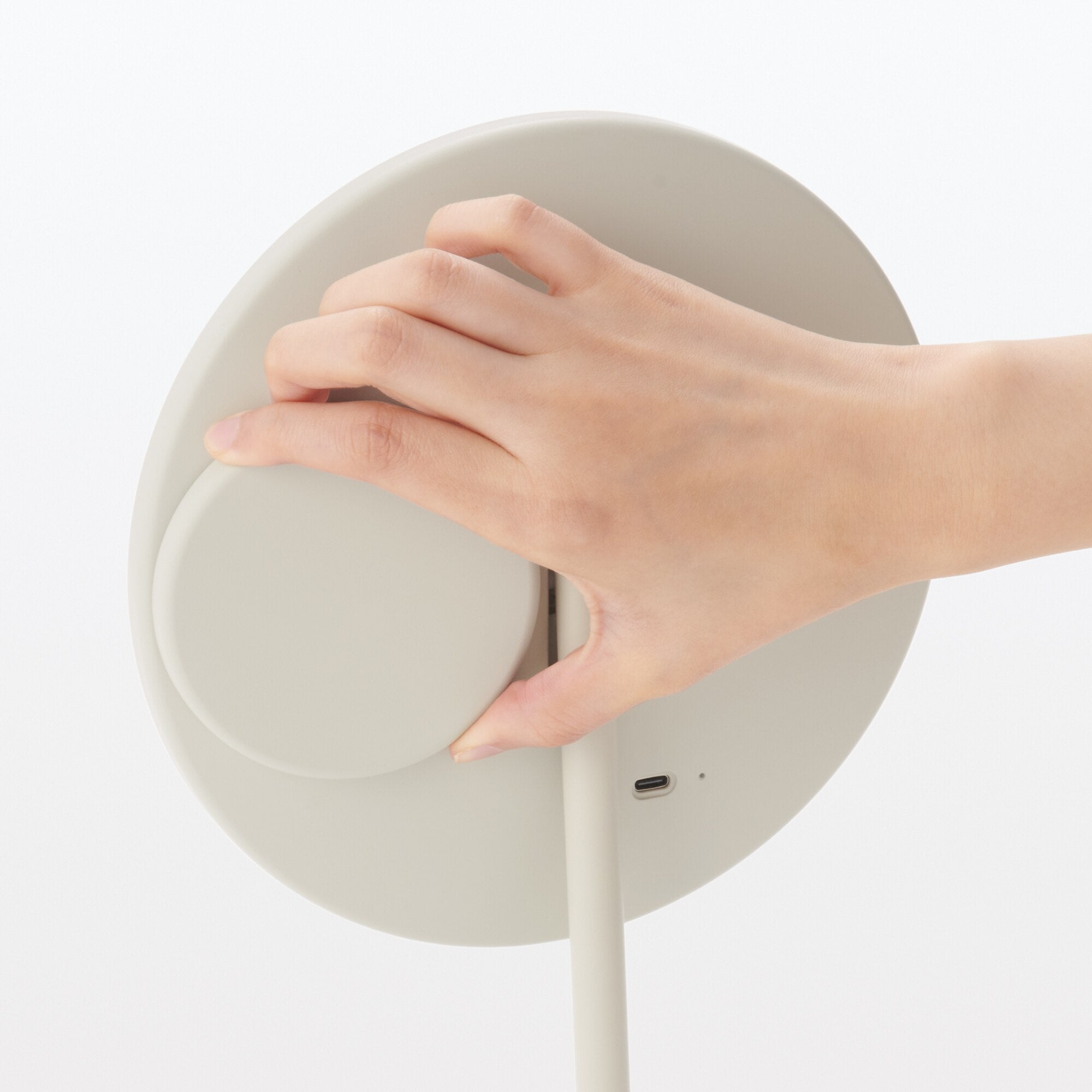Cordless LED Light Mirror