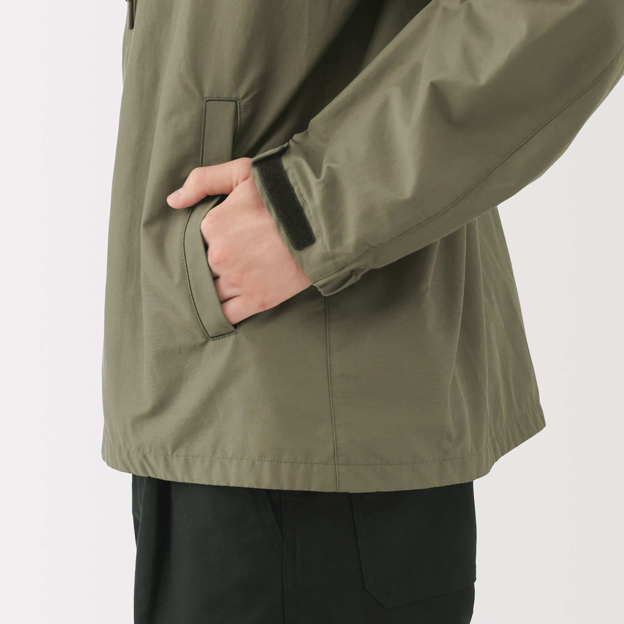 Water Repellent Hooded Jacket