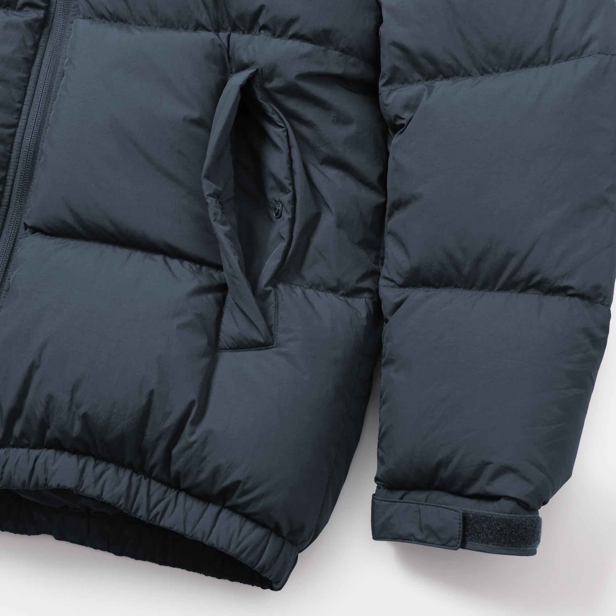 Lightweight Down Hooded Jacket