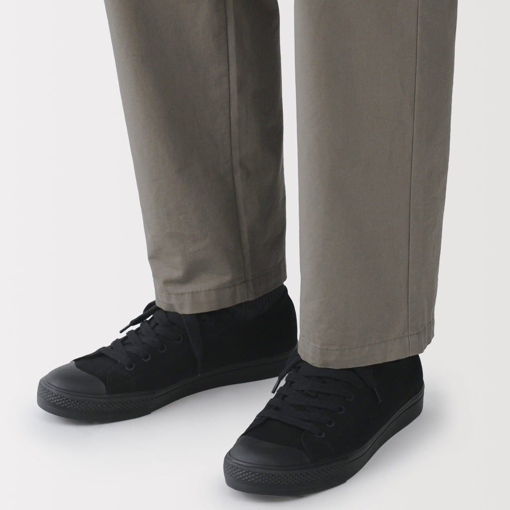 Less Tiring Sneakers - Black Pattern
