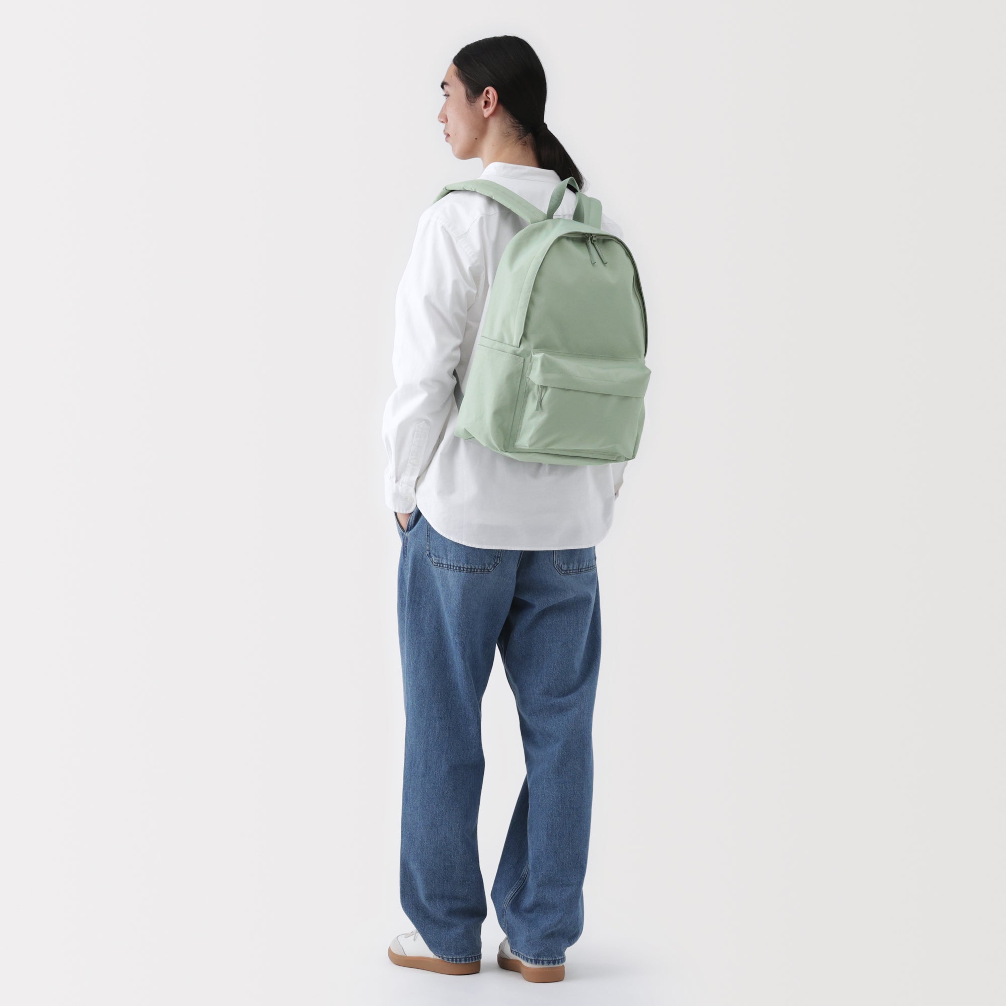 Less Tiring Water Repellent Backpack
