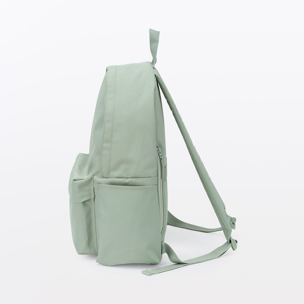 Less Tiring Water Repellent Backpack