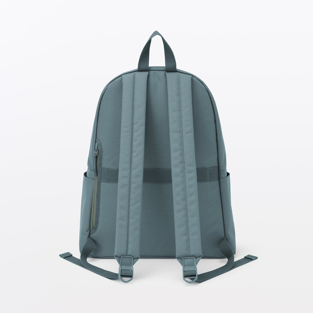 Less Tiring Water Repellent Backpack