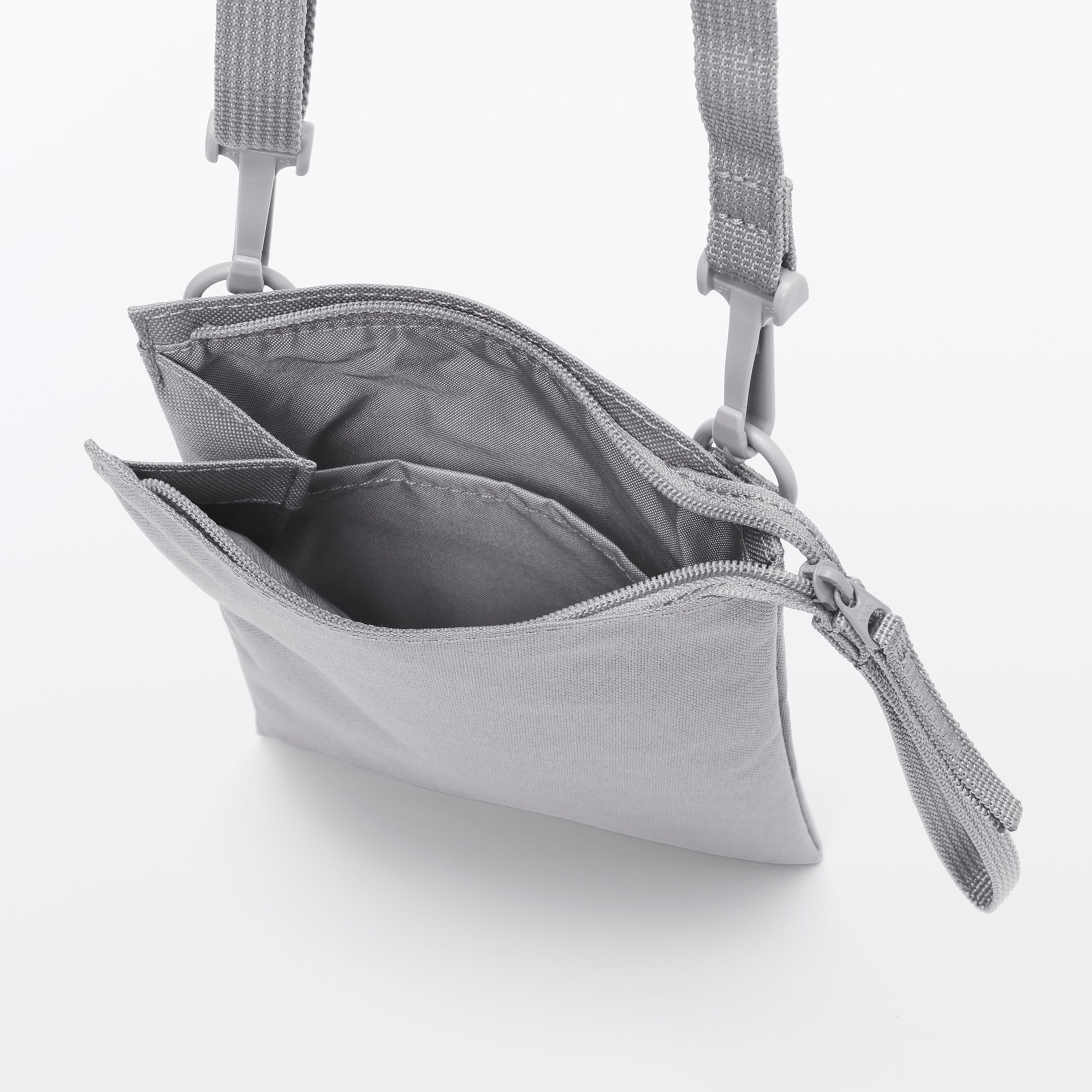 Water Repellent Mini Sacoche