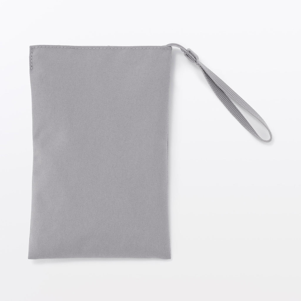 Water Repellent Mini Sacoche