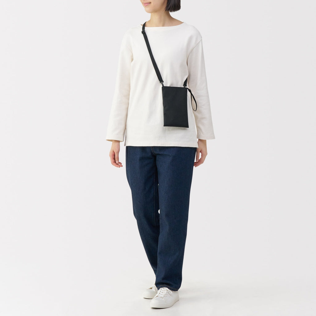 Water Repellent Mini Sacoche