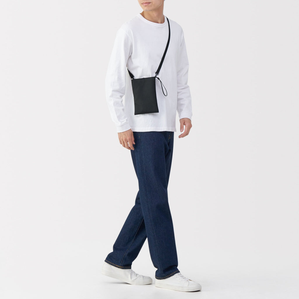 Water Repellent Mini Sacoche