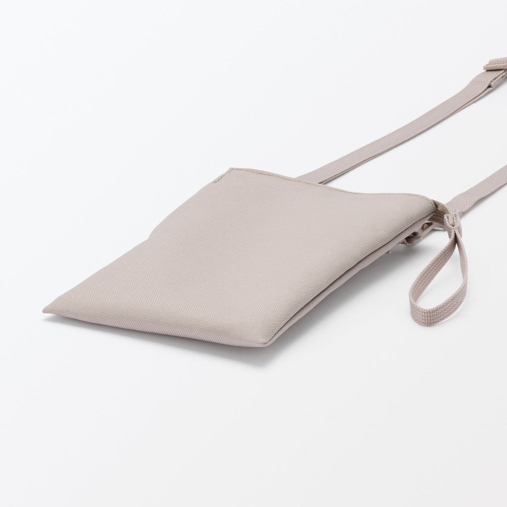 Water Repellent Mini Sacoche