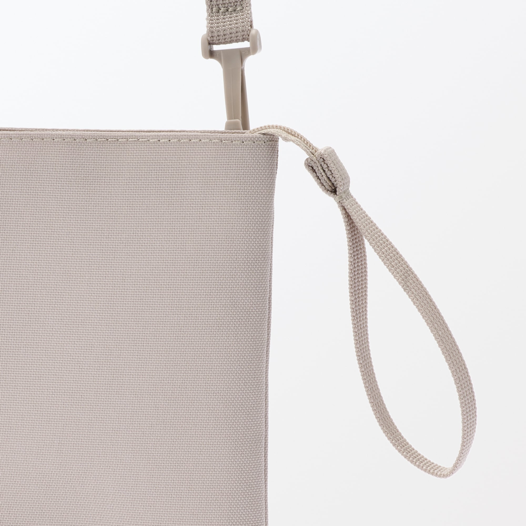 Water Repellent Mini Sacoche