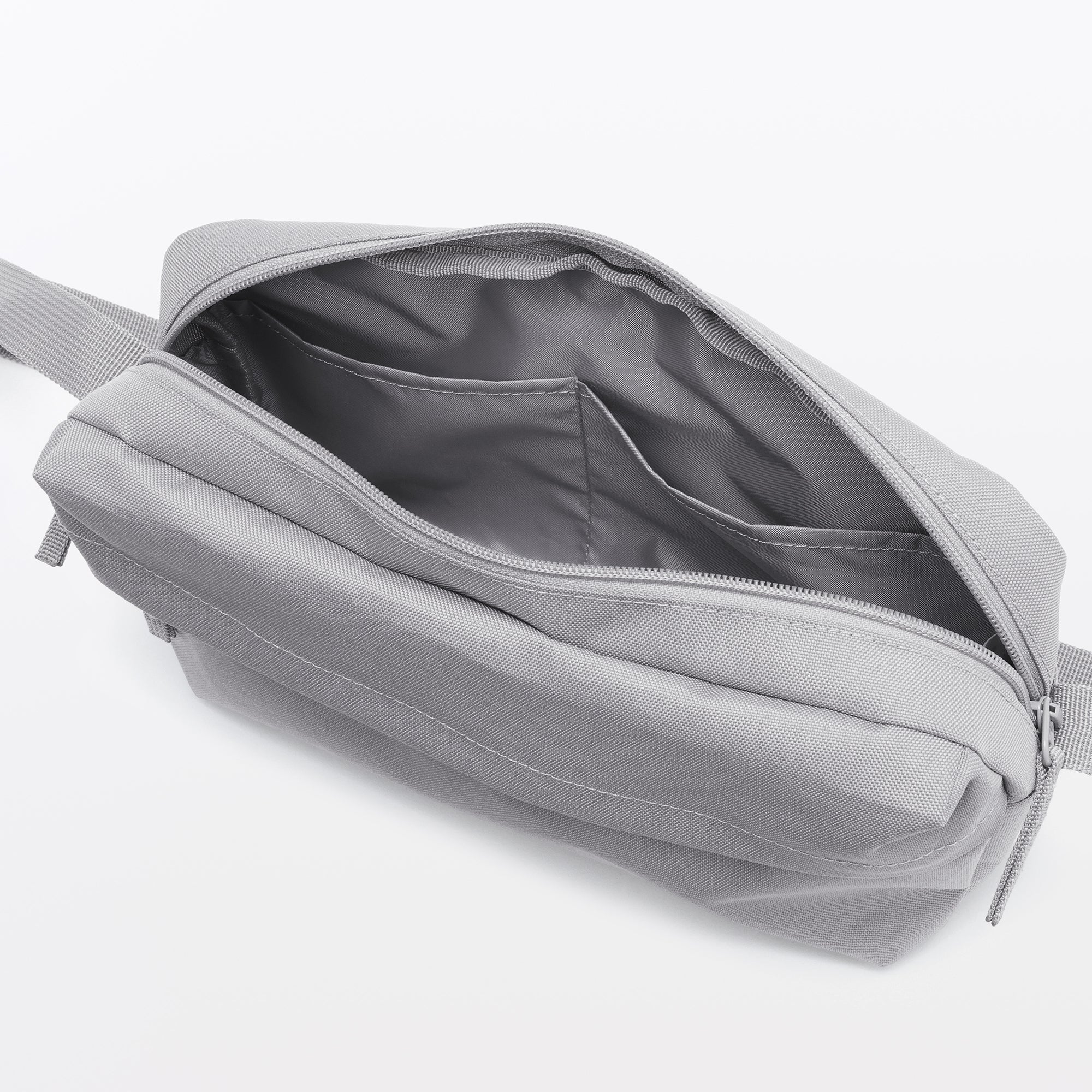 Water Repellent Shoulder Bag