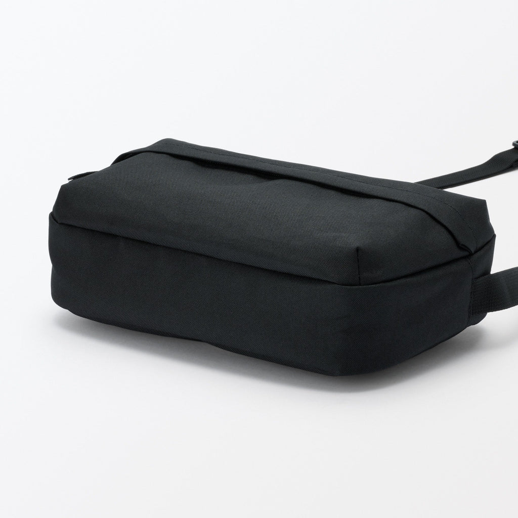 Water Repellent Shoulder Bag