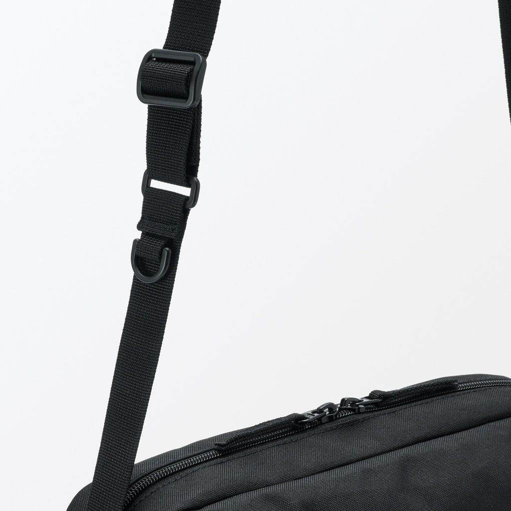 Water Repellent Shoulder Bag