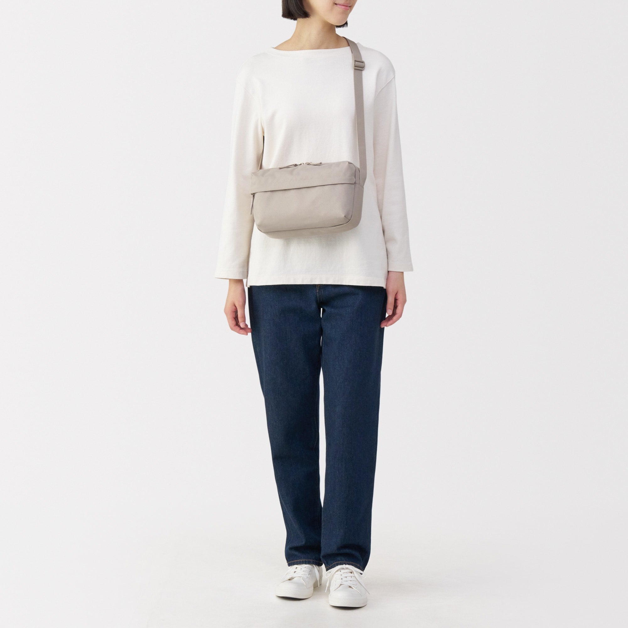 Water Repellent Shoulder Bag