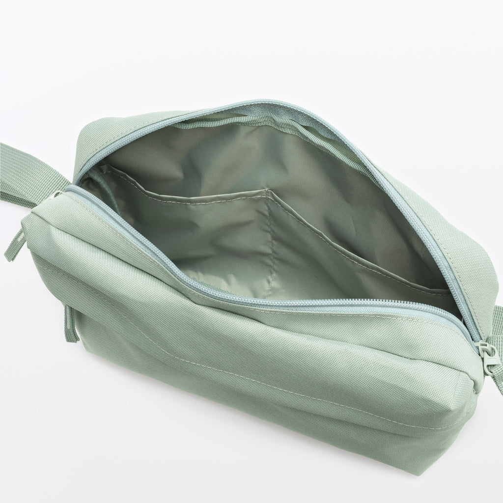 Water Repellent Shoulder Bag