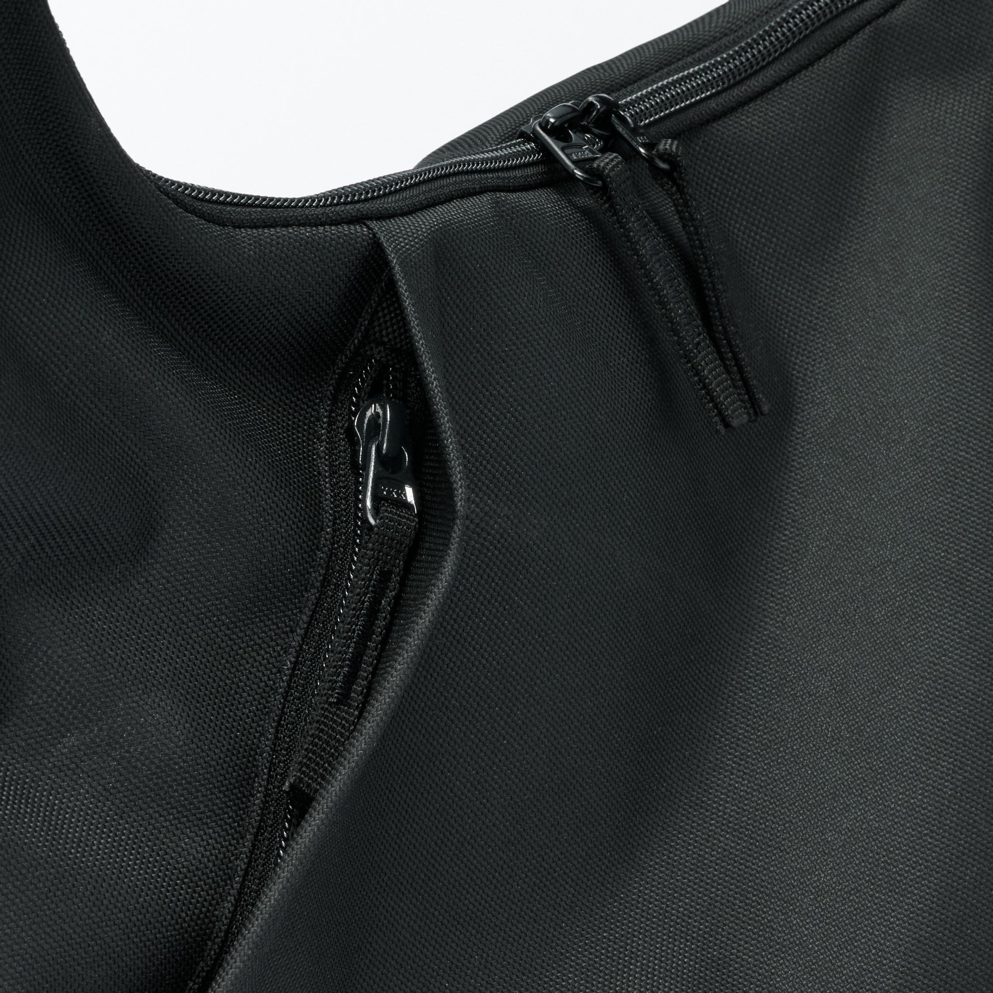 Water Repellent 2-Way Shoulder Bag