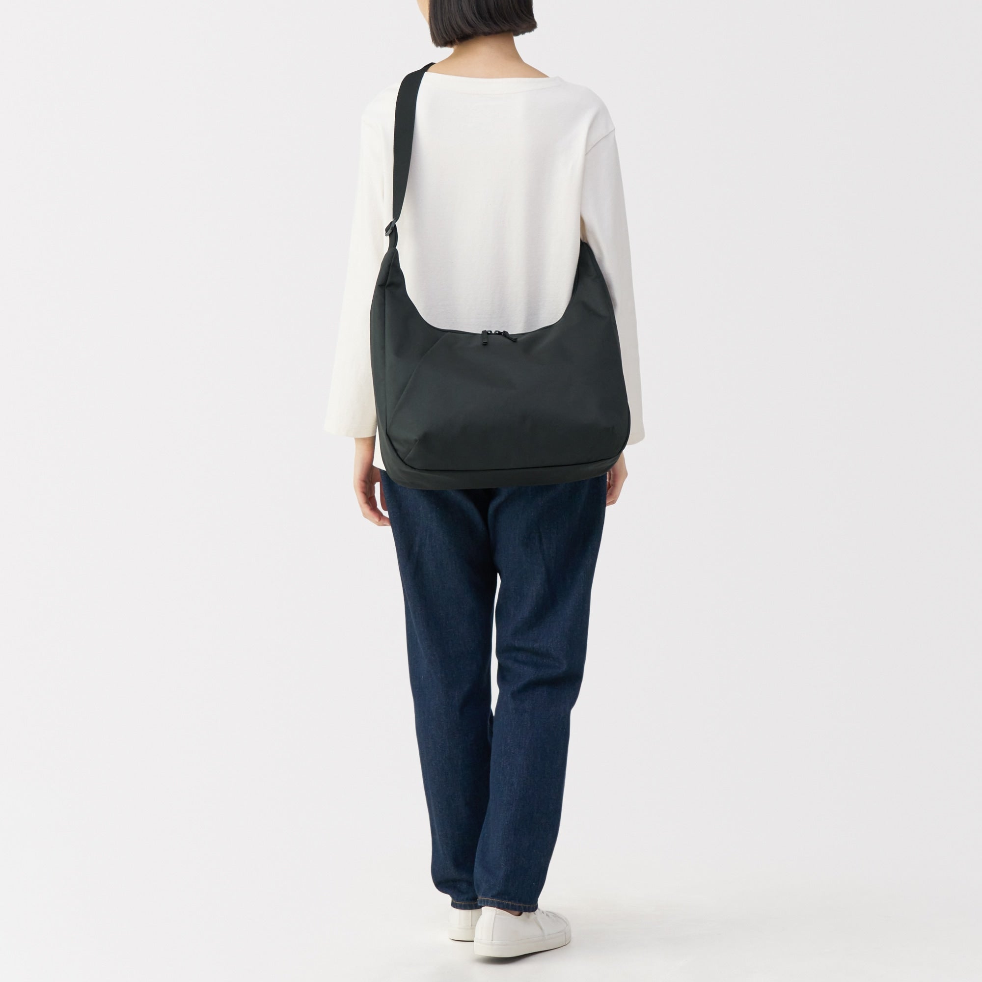 Water Repellent 2-Way Shoulder Bag