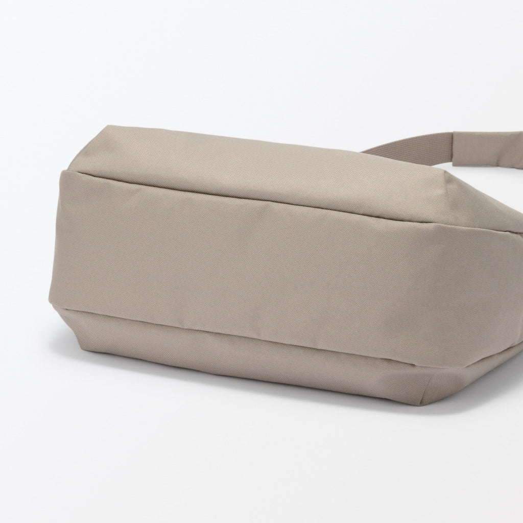 Water Repellent 2-Way Shoulder Bag