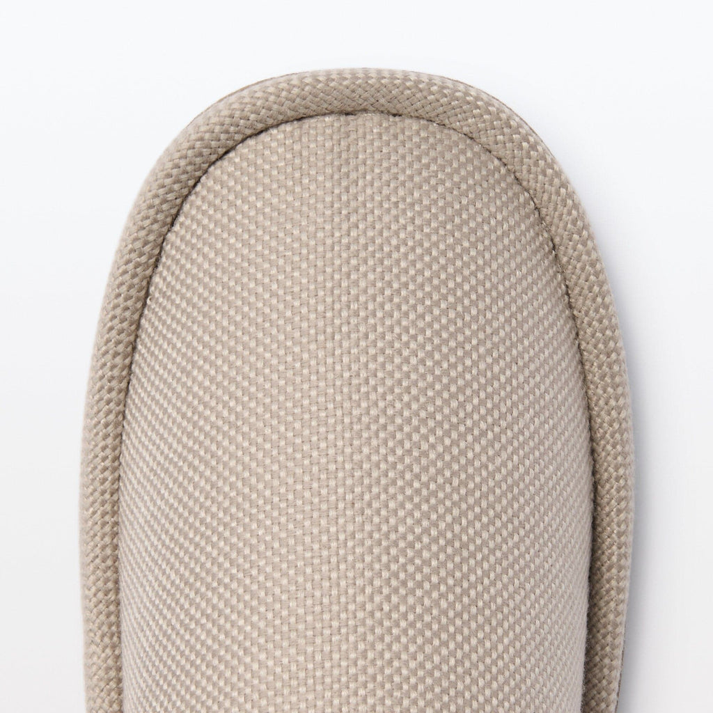 Either-Foot Slippers