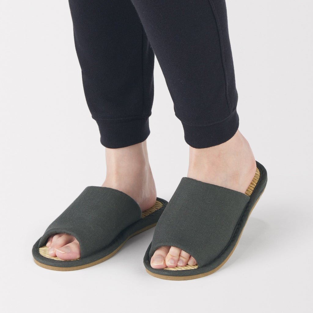 Igusa Open Toe Slippers