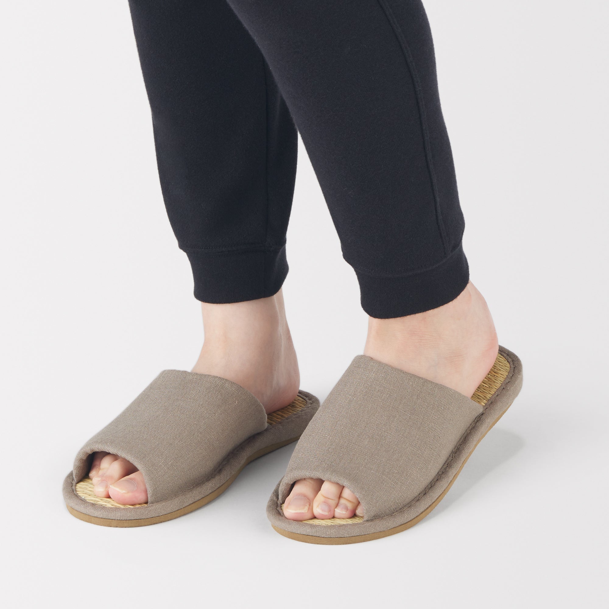 Igusa Open Toe Slippers