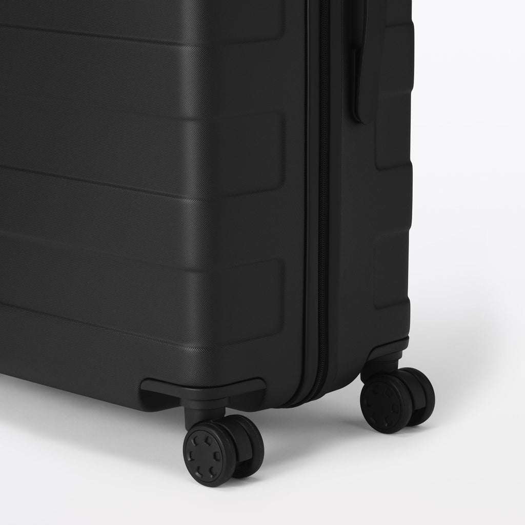Hard Shell Suitcase 75L | Check-In