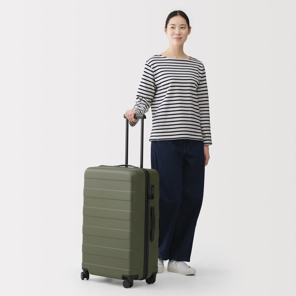 Hard Shell Suitcase 75L | Check-In