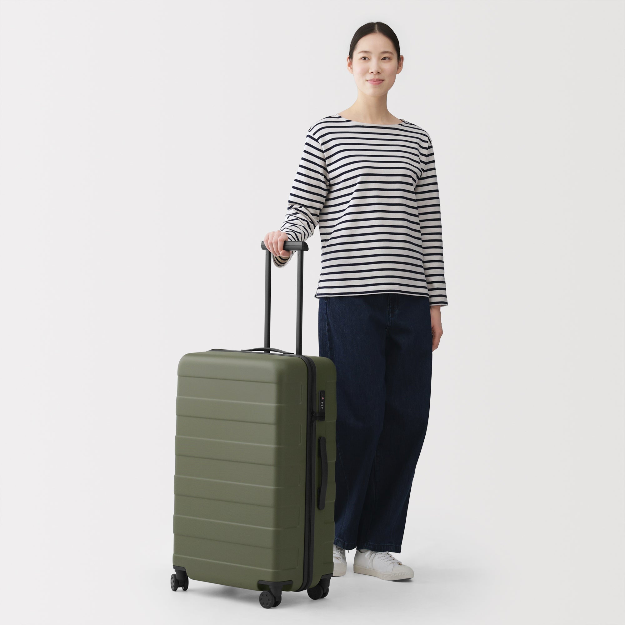 Hard Shell Suitcase 75L | Check-In
